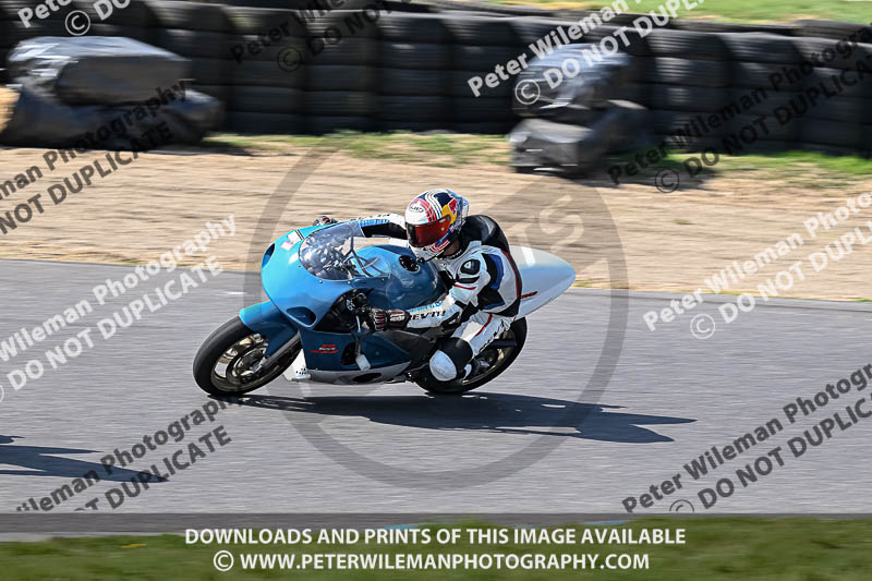enduro digital images;event digital images;eventdigitalimages;lydden hill;lydden no limits trackday;lydden photographs;lydden trackday photographs;no limits trackdays;peter wileman photography;racing digital images;trackday digital images;trackday photos